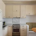 فيلة Hola Mykonos *