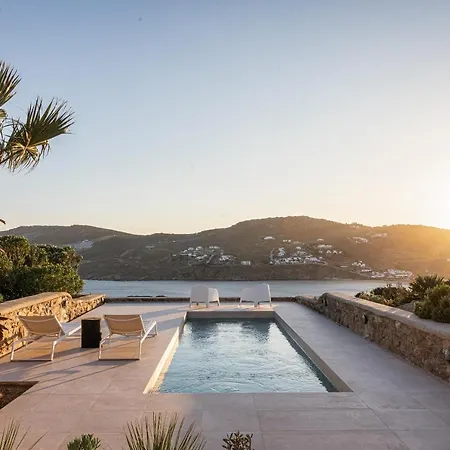 Hola Mykonos فيلة