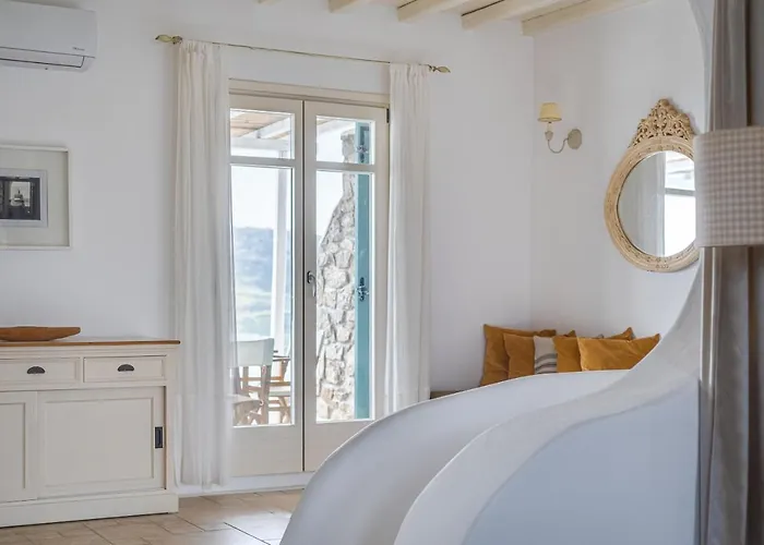 Hola Mykonos * Kalafáti