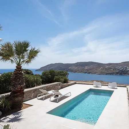 Hola Mykonos Kalafatis